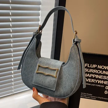 Новая модная однотонная сумка в стиле ретро, популярная женская сумка-багет, Женская нишевая дизайнерская сумочка на одно плечо 1